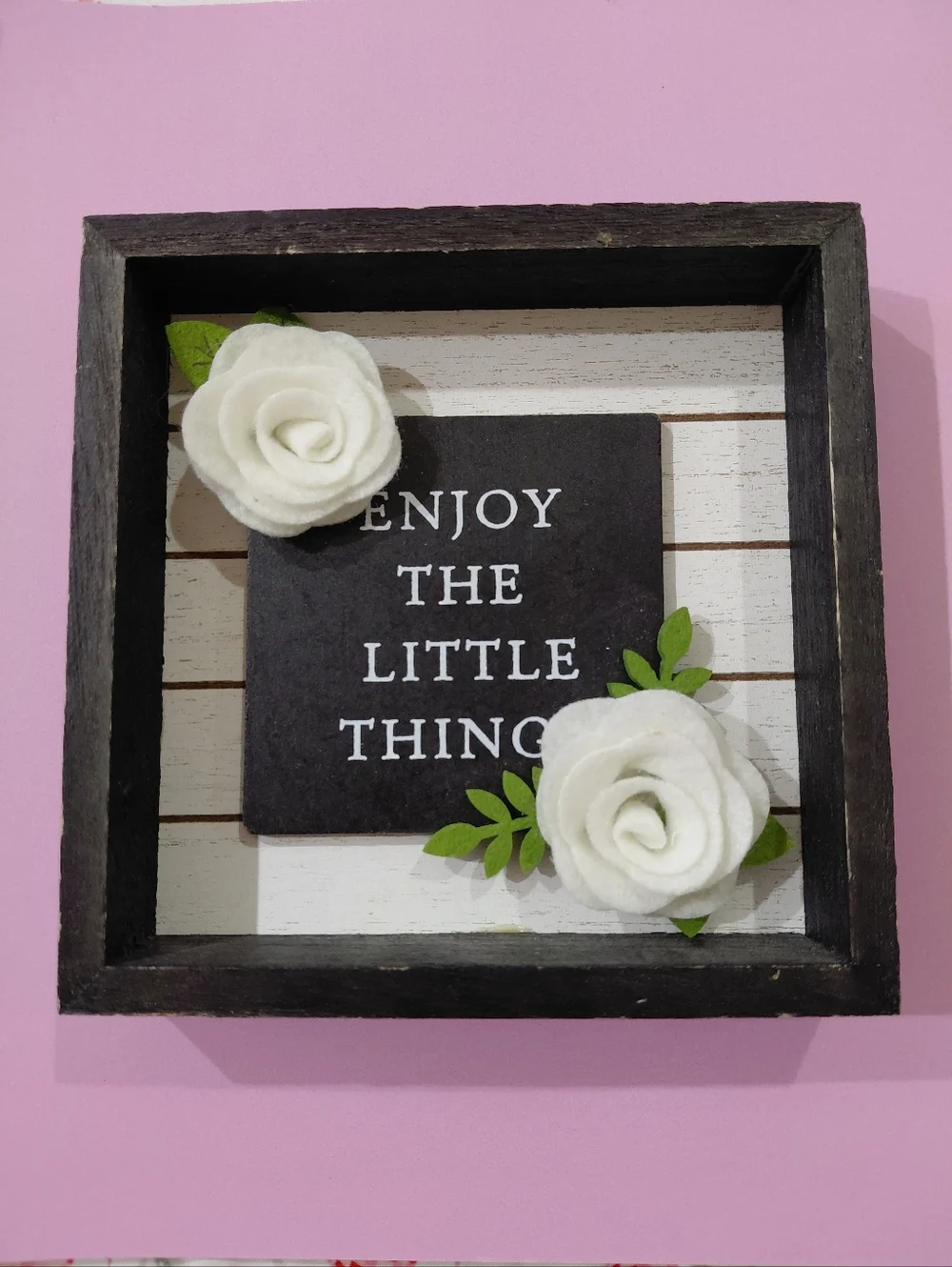 Dollar General Decorative Wood Picture With A Pharse And White Roses